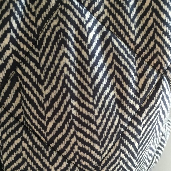 J. Crew Black White Herringbone Quilted Puffer Vest Small NEW - Picture 8 of 11